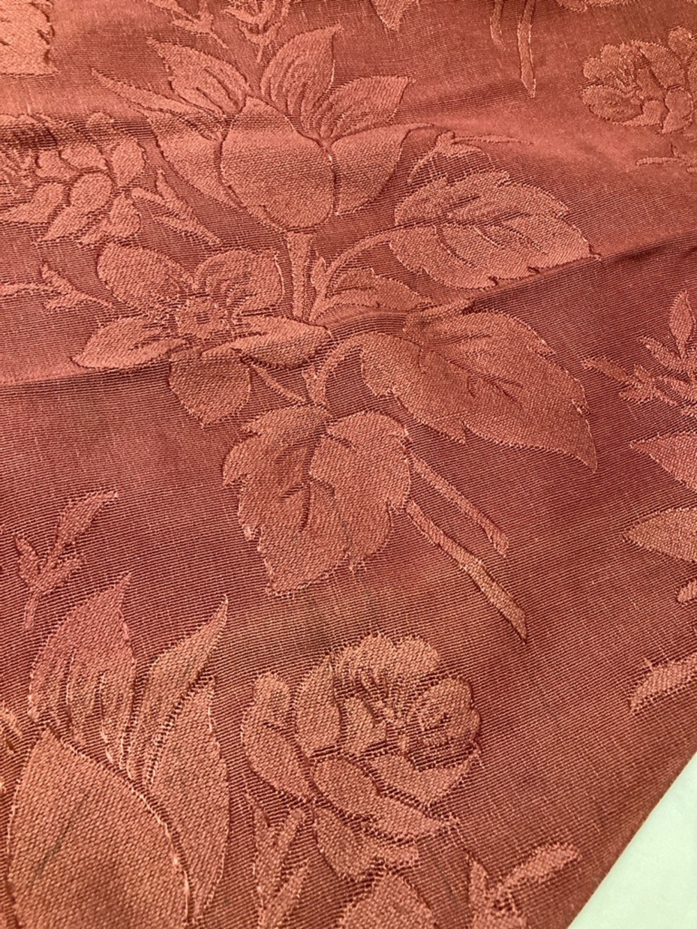 Fabulous 1930s velvet rayon fabric remnant - Picture 11 of 12